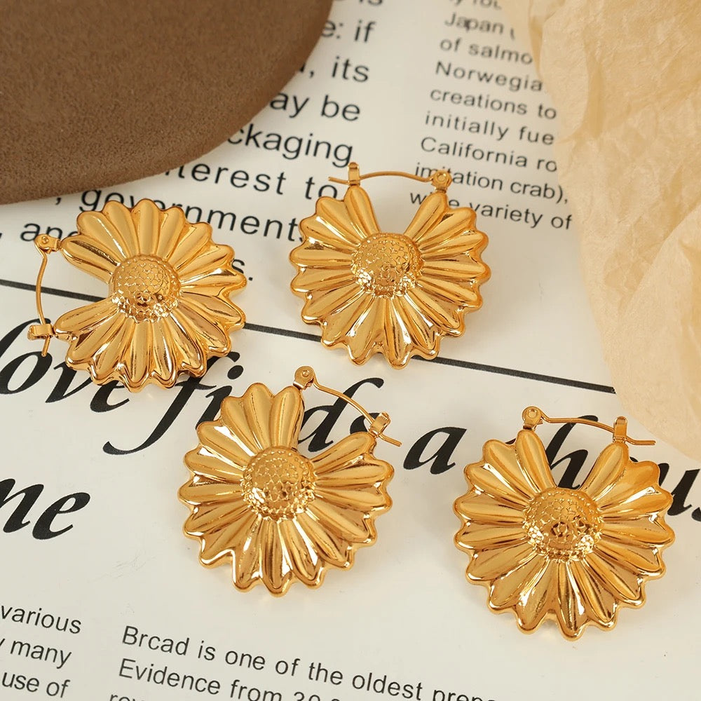 Soleil Bloom Sunflower Hoops