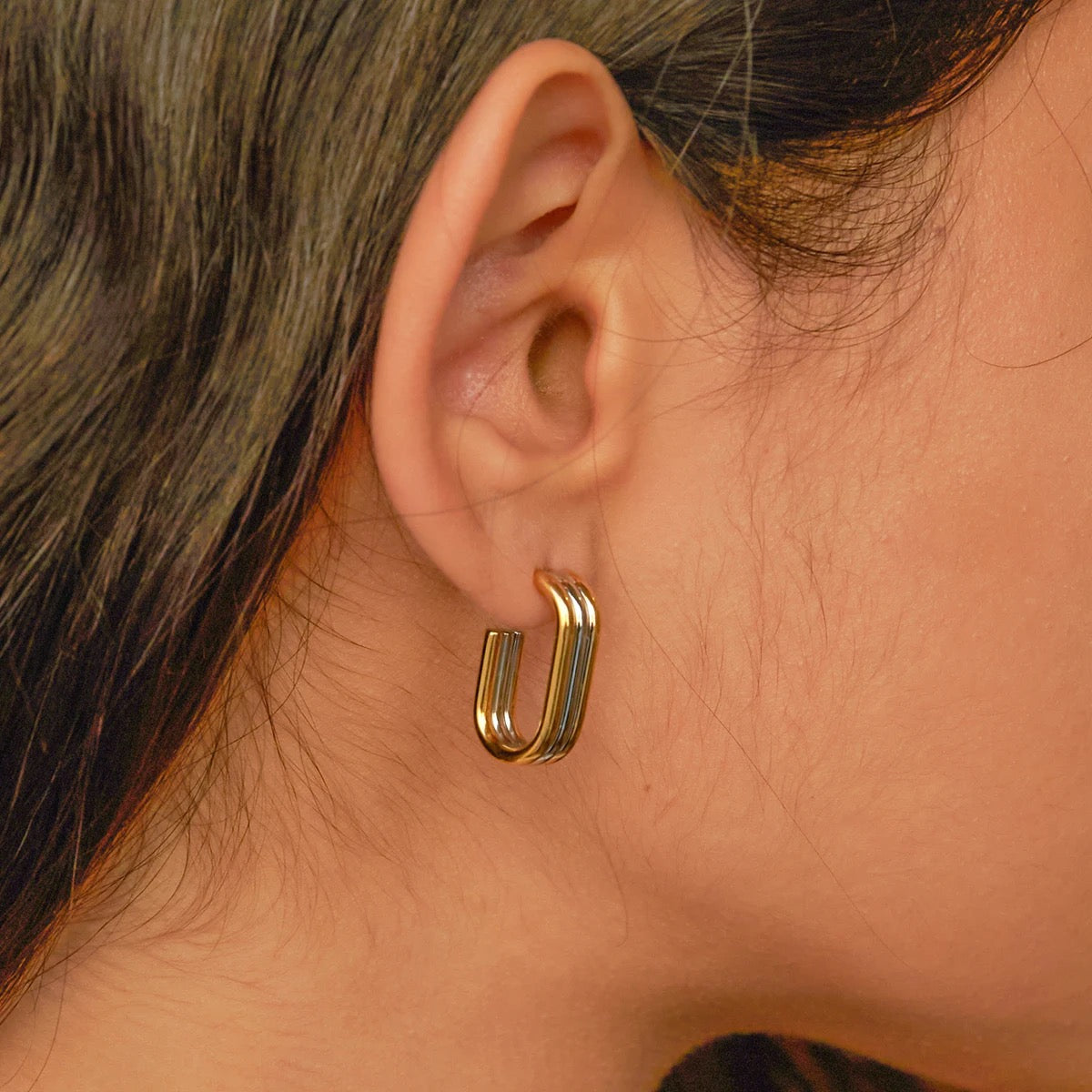 Dual-Tone Modern Hoops