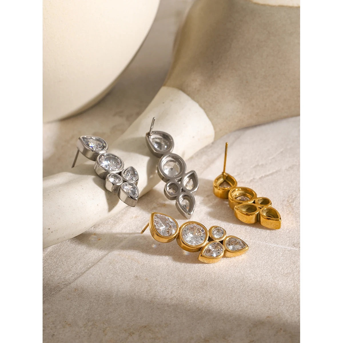 Blaithin Daisy Drop Earrings