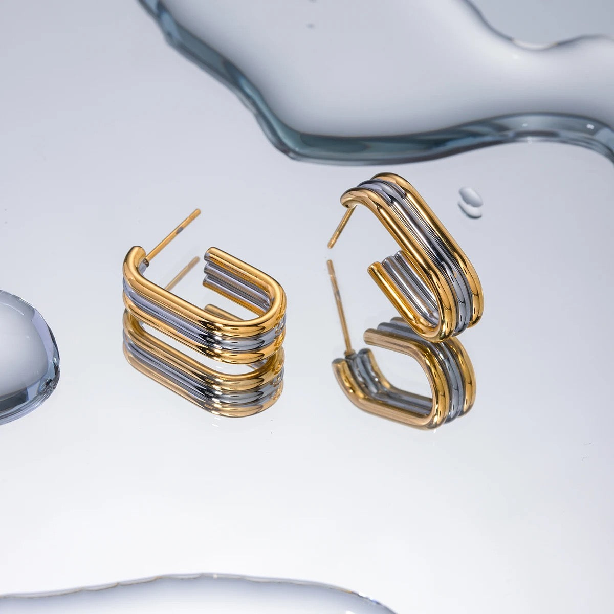 Dual-Tone Modern Hoops