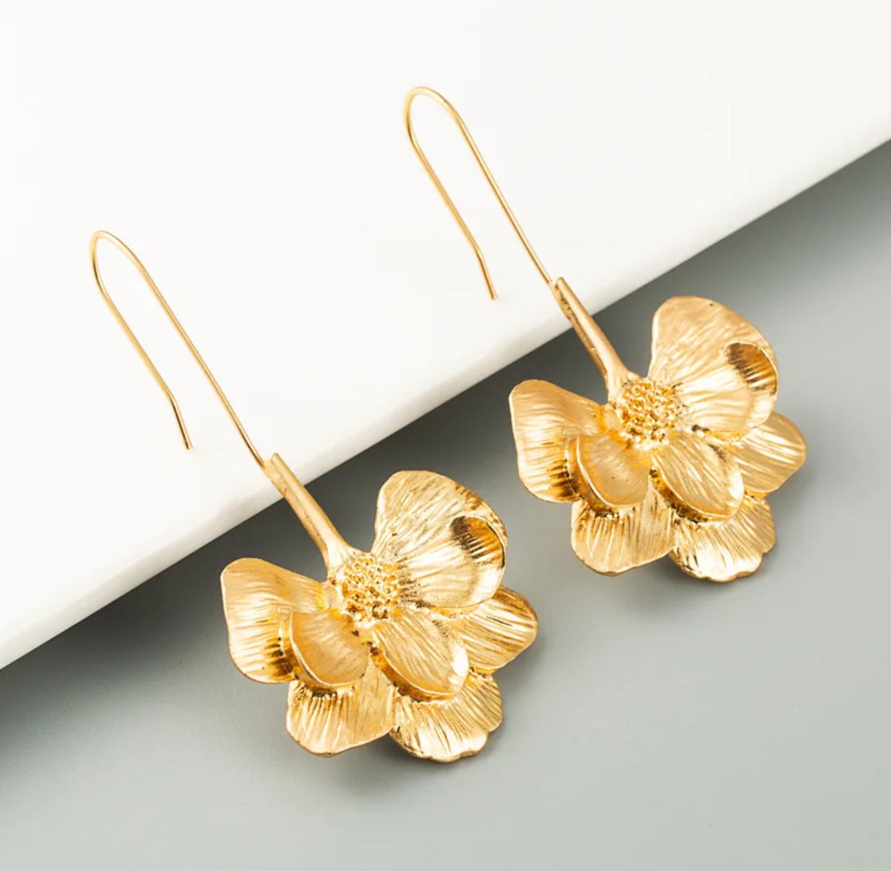 Golden Orchid Elegance Earrings - Embrace Nature’s Luxe