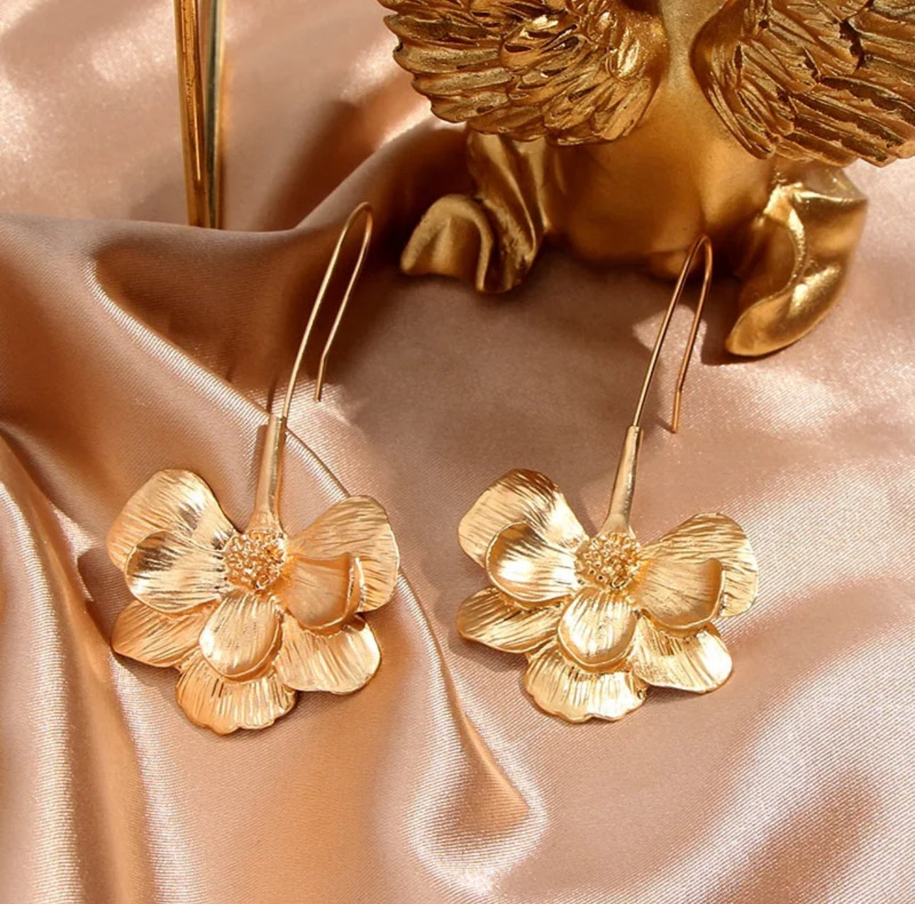 Golden Orchid Elegance Earrings - Embrace Nature’s Luxe